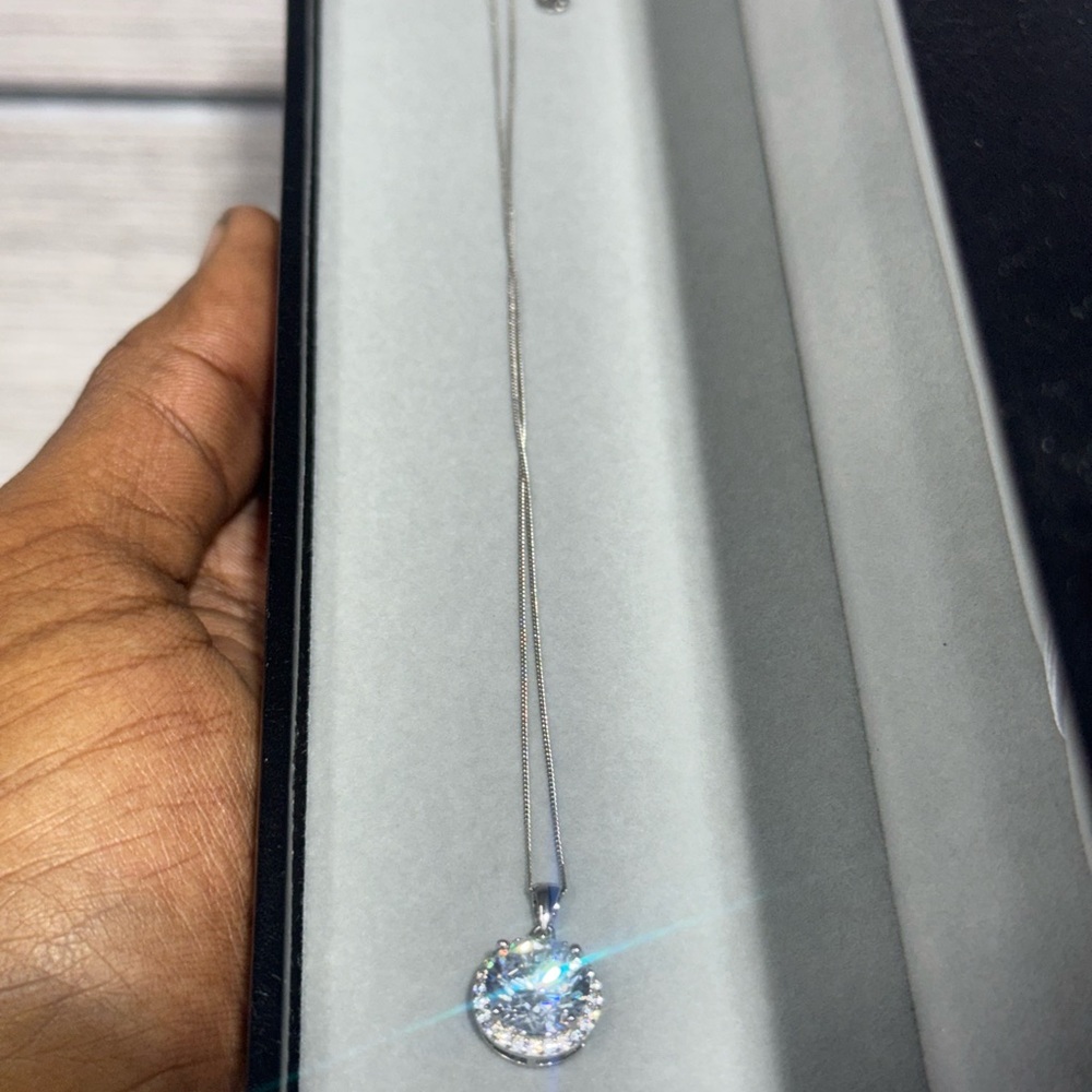 Sterling Silver Halo Pendant Necklace with Clear Crystal